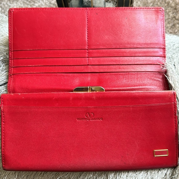 Valentino Garavani Red Leather Wallet - Picture 3 of 10
